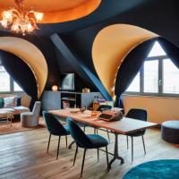 Сьюит (Люкс Pfauen) отеля 25hours Hotel The Royal Bavarian, Мюнхен