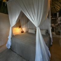 Номер (Бунгало с собственной ванной комнатой, вид на море) отеля Diamante K, Тулум