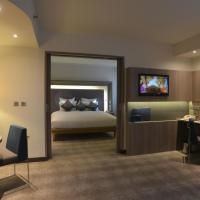 Двухместный (Улучшенный двухместный люкс с 1 кроватью) отеля Novotel Cairo Airport, Каир