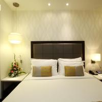 Двухместный (Deluxe Room - 30% Discount on Food and Soft beverage,15% off on Laundry) отеля The Sahil Hotel, Мумбай