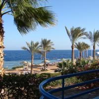 Двухместный (Улучшенный номер с видом на море) курортного отеля Queen Sharm Resort, Шарм-эль-Шейх