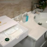 Двухместный (Двухместный номер Делюкс с 1 кроватью и видом на город) отеля mTerre Boutique Hotel, Ханой