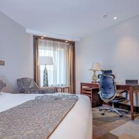 Сьюит (Представительский люкс с кроватью размера «king-size») отеля Crowne Plaza Changsha City Centre, Чанша