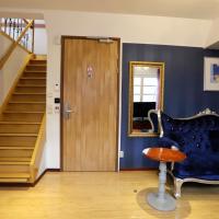 Семейный (Двухуровневый семейный номер (для 6 человек)) отеля Chasse Hotel, Амстердам