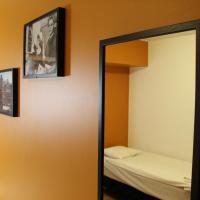 Двухместный (Номер Твин с общей ванной комнатой (без окна)) хостела Mosebacke Hostel, Стокгольм