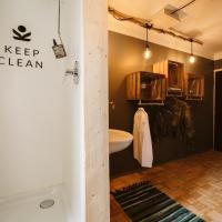 Одноместный (Отдельный одноместный номер с душем) хостела The Keep Eco Residence, Зальцбург