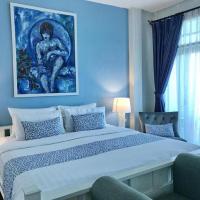 Сьюит (Phuket Sandbox : Two-Bedroom Family Suite + One Way Airport Transfer (Minimum 7 nights stay)) отеля Casa Blanca Boutique Hotel, Пхукет
