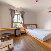 Двухместный (Улучшенный номер с кроватью размера «king-size») апарт-отеля Coast House Nha Trang, Нячанг