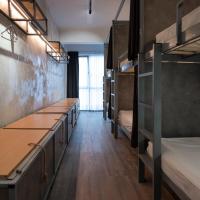 Номер (Кровать в общем номере для мужчин) хостела Bedbox Hostel, Афины