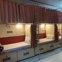 Номер (Общий десятиместный номер для мужчин и женщин) гостевого дома Vinayak Guest House, Джайпур