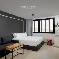 Студио (Улучшенный номер с видом на бассейн) отеля PRIME TOWN - Posh & Port Hotel PHUKET, Пхукет