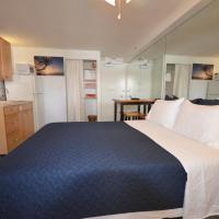 Сьюит (Люкс) апартаментов Kuhio Village 907A Queen Studio Kitchenette, Гонолулу