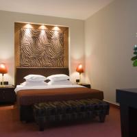 Сьюит (Стандартный семейный люкс) отеля Hotel Laguna Zagreb, Загреб