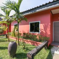 Двухместный (Стандартный двухместный номер с 1 кроватью) отеля Mai Morn Resort, Пхукет