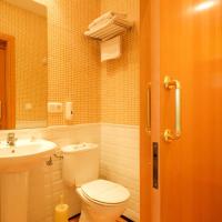 Двухместный (Двухместный номер с 1 кроватью с видом на море) отеля Hotel Playa de Luanco, Хихон