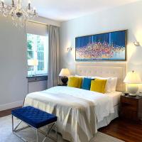 Сьюит (Royal Suite, 3 Bedrooms, 155 m2) апарт-отеля Luxury Apartments Mondrian Old Town, Краков