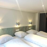 Четырехместный (Четырехместный номер) отеля Hotel Damrak Inn, Амстердам