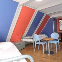 Семейный (Номер на 5 человек) хостела The White Tulip Hostel, Амстердам