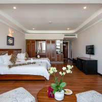 Двухместный (Двухместный номер Делюкс с 2 отдельными кроватями) отеля One Opera Danang Hotel, Дананг