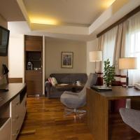 Двухместный (Deluxe Double Room with Balcony - Lake Side) отеля Seehotel Rust, Руст