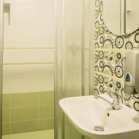 Трехместный (Трехместный номер с общей ванной комнатой) хостела Charles Bridge Economic, Прага