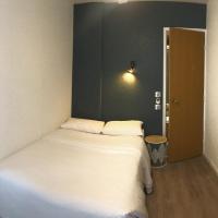 Одноместный (Стандартный номер) отеля Hôtel du Maine, Париж