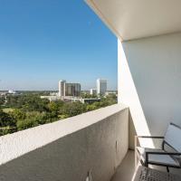 Двухместный (Queen Room with Two Queen Beds and Disney Springs View) курортного отеля Holiday Inn Orlando – Disney Springs™ Area, an IHG Hotel, Орландо