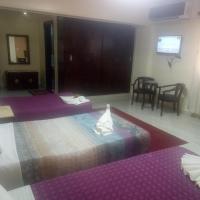 Четырехместный (Четырехместный номер) отеля Amin Hotel, Каир
