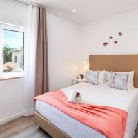 Апартаменты (Улучшенные апартаменты с 1 спальней) апарт-отеля Apartamentos Flor da Laranja, Albufeira, Албуфейра