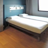 Двухместный (Standard Twin Room with Retractable Bed) отеля Hotel Ibis Budget Rouen Centre Rive Gauche, Руан