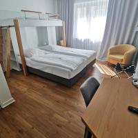 Трехместный (Трехместный номер) отеля MAX Hotel Garni, Дюссельдорф