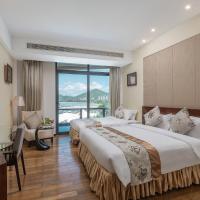 Семейный (Семейный люкс с видом на море) отеля Sanya Serenity Coast Marina Hotel, Санья