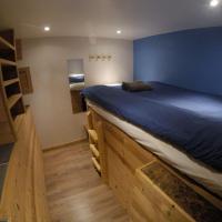 Двухместный (Бюджетный двухместный номер с 1 кроватью) хостела Chamonix Lodge, Шамони-Мон-Блан