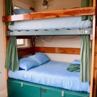 Двухместный (Queen Bed in Mixed Dorm Room) хостела Green Tortoise Hostel Seattle, Сиэтл