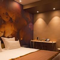 Двухместный (Улучшенный двухместный номер с 1 кроватью) отеля Comfort Hotel Sixteen Paris Montrouge, Париж