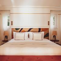 Сьюит (Улучшенный двухместный люкс с 1 кроватью или 2 отдельными кроватями) отеля Benkiraϊ Hotel, Сен-Тропе