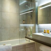 Семейный (Семейный номер (для 4 человек)) отеля Hôtel L'Heliopic Sweet and Spa, Шамони-Мон-Блан