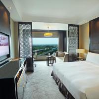 Двухместный (Same day use Room from 10AM to 5 PM) отеля Crowne Plaza New Delhi Mayur Vihar Noida, Нью-Дели