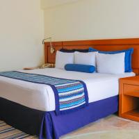Двухместный (Номер с кроватью размера «king-size») курортного отеля Plaza Pelicanos Grand Beach Resort All Inclusive, Пуэрто-Вальярта