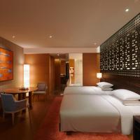 Двухместный (2 Double Beds River View) отеля Park Hyatt Guangzhou, Гуанчжоу