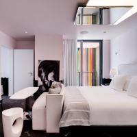 Сьюит (Люкс с кроватью размера «king-size» и балконом) отеля SLS Brickell, Майами