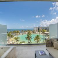 Сьюит (Полулюкс с частичным видом на океан) курортного отеля Haven Riviera Cancun, Канкун