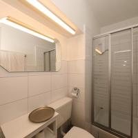 Трехместный (Трехместный номер) отеля Hotel Am Ehrenhof, Дюссельдорф