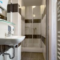 Двухместный (Двухместный номер с 2 отдельными кроватями) хостела Kaptol Hostel, Загреб