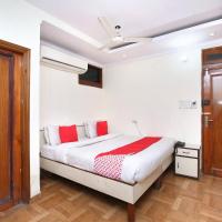 Двухместный (Небольшой двухместный номер с 1 кроватью) отеля Vaccinated Staff - OYO 22534 Hotel Diamond, Амритсар