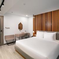 Двухместный (Специальное предложение — Улучшенный двухместный номер с 1 кроватью) отеля Haian Riverfront Hotel Da Nang, Дананг