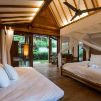 Вилла (Wooden One-Bedroom Suite with Garden View) виллы De Ubud Villas & Spa, Убуд