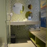 Двухместный (Улучшенный двухместный номер с 2 отдельными кроватями) отеля Ion Bali Benoa, Нуса Дуа