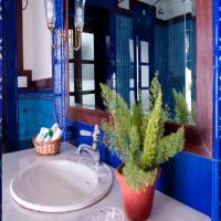 Сьюит (Heritage Premium  Suite) отеля Royal Heritage Haveli, Джайпур