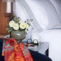 Трехместный (Угловой номер с кроватью размера «king-size») отеля Thompson Dallas, Даллас